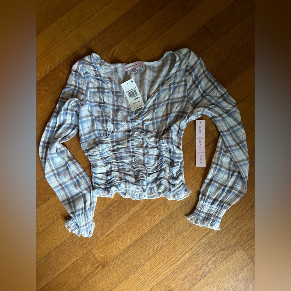 Women XS woven plaid long sleeve top